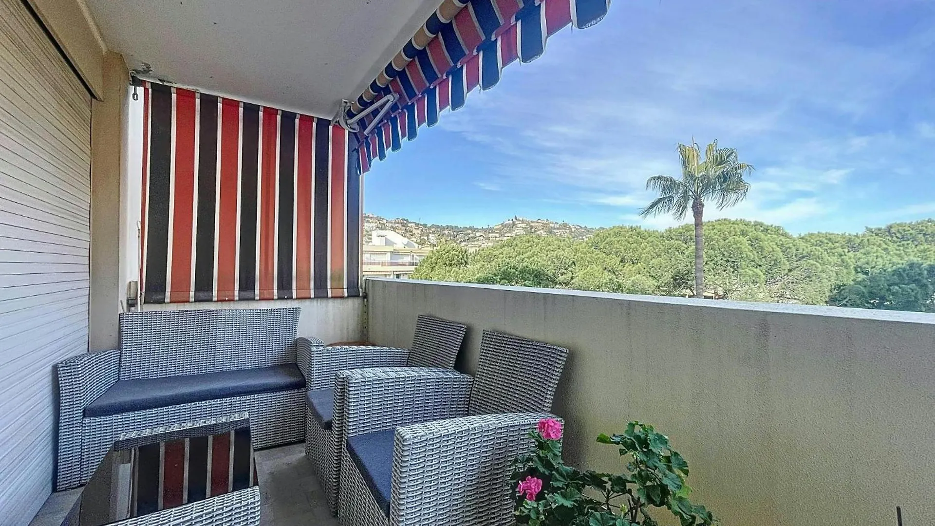 Apartamento Estivaliere - 6 Couchages - 3 Chambre - Parking Golfe-Juan